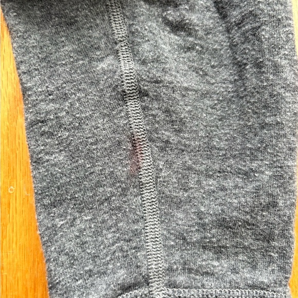 L.L. Bean Men’s River Driver Henley Sweater Pullover Wool Cotton Large Gray - Picture 4 of 4